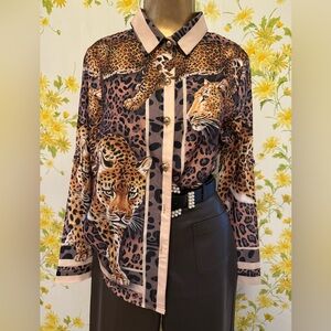 NWT Leopards Print European style shirt size M